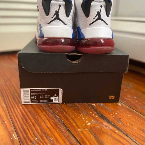 ❗SOLD❗Jordan Mars 270 6.5Y= 7.5/8 women’s - Picture 3 of 7